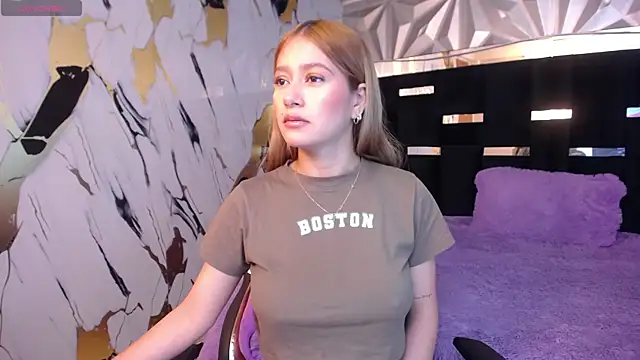 Daniela-hill online show from 04.21.26