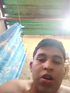 alee28728 online show from 04.15.26