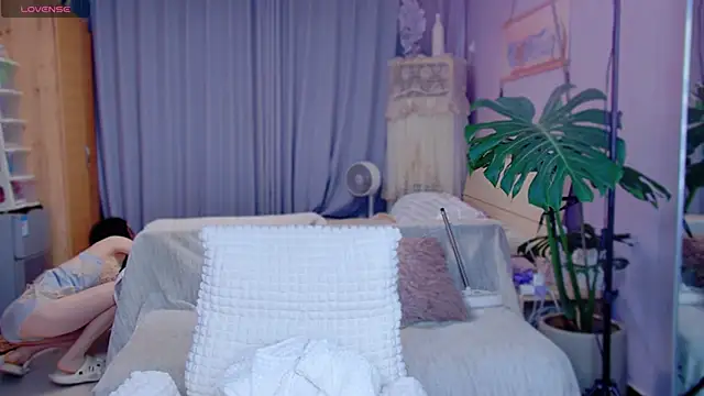 JaeHartMorn online show from 04.14.26