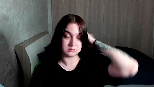 EileenMooren online show from 04.18.26