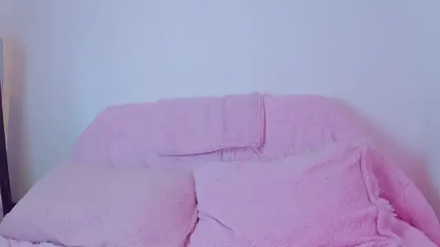 estrellaO O online show from 04.13.26