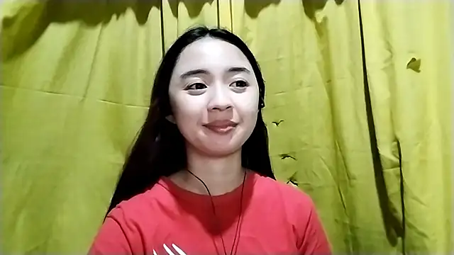 LenoraLacassagne online show from 04.11.26