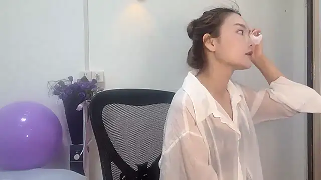 leilei998 online show from 04.10.26