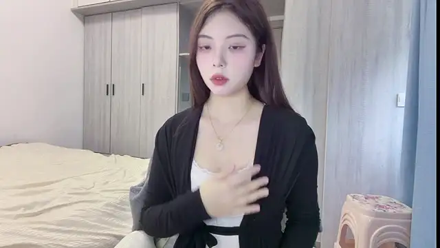 Roo Se online show from 03.24.26