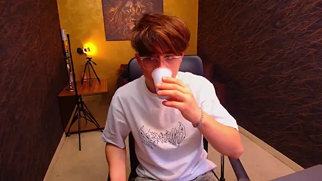 BodhiHayes online show from 04.09.26