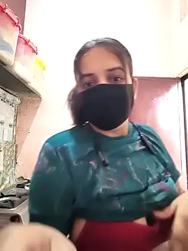 REENA-STRIP online show from 05.09.26