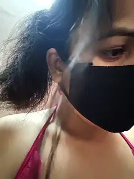 REENA-STRIP online show from 05.24.26