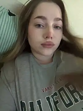 milana millka online show from 03.31.26