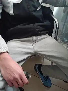 Skinboy06 online show from 03.26.26