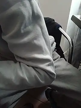 Skinboy06 online show from 03.31.26