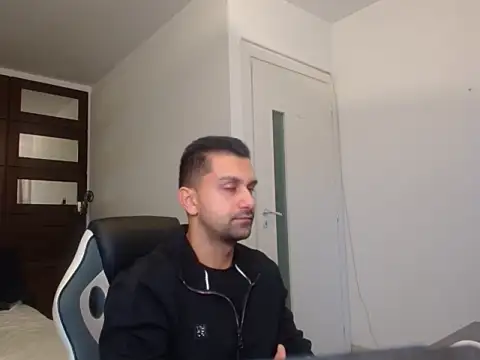 BryceReign online show from 04.06.26