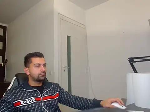 BryceReign online show from 04.10.26