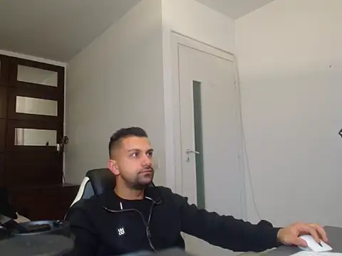 BryceReign online show from 04.15.26