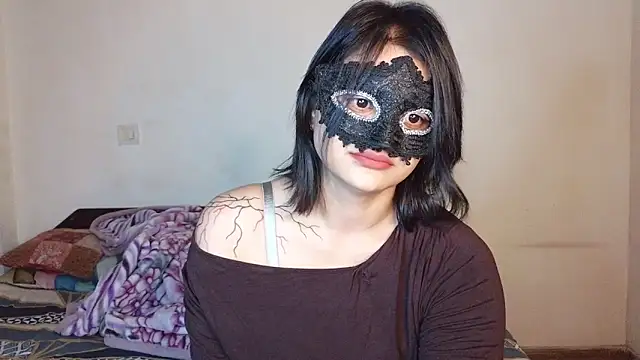 Snapshot of Punjabi_baddie_ chatting on 04.16.26 Punjabi baddie online show from 04.16.26