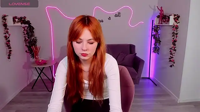 MiaSensitive online show from 04.01.26