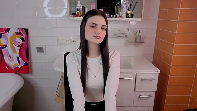 NicoletteSix online show from 03.24.26