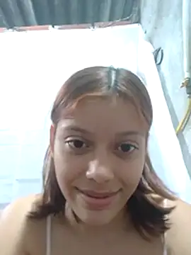 ESTRELLA-HOT- online show from 04.01.26