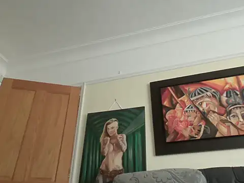 Useless Wanker online show from 04.05.26