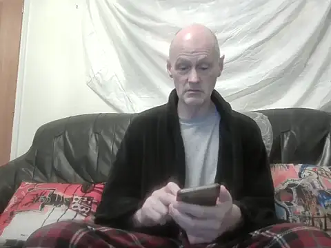 Useless Wanker online show from 06.02.26