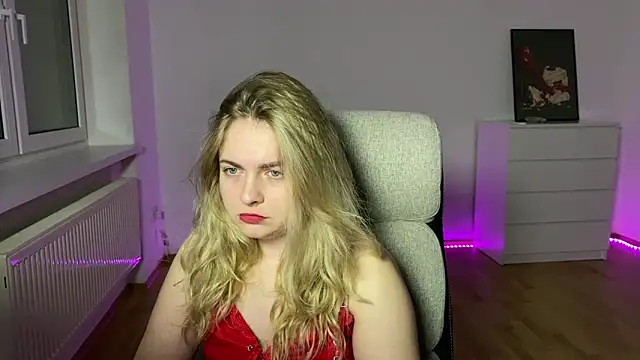 EvaKraz online show from 04.13.26