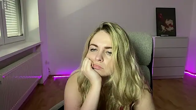 EvaKraz online show from 04.14.26