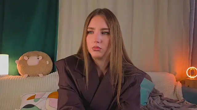 KarriDunman online show from 04.13.26