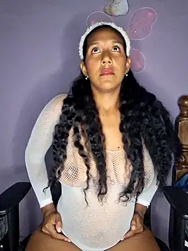 emily fox01 online show from 03.24.26