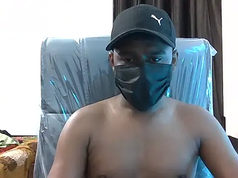 Snapshot of justxsexx chatting on 04.13.26 justxsexx online show from 04.13.26