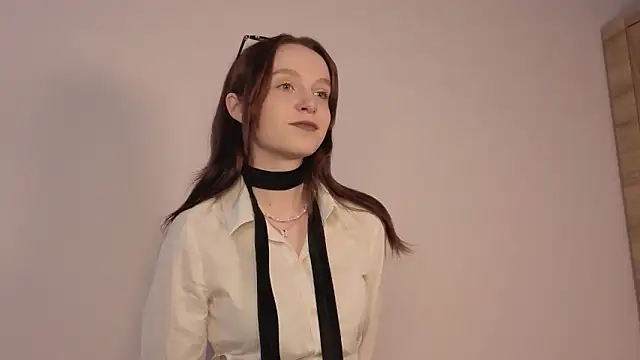 Snapshot of JoselynNeave chatting on 03.27.26 JoselynNeave online show from 03.27.26