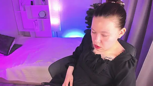 Vanessa ama online show from 04.06.26