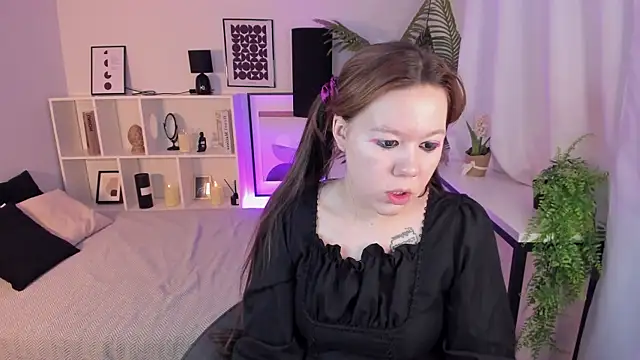 Vanessa ama online show from 04.11.26