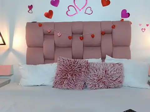 Keilafoxx18 online show from 04.09.26