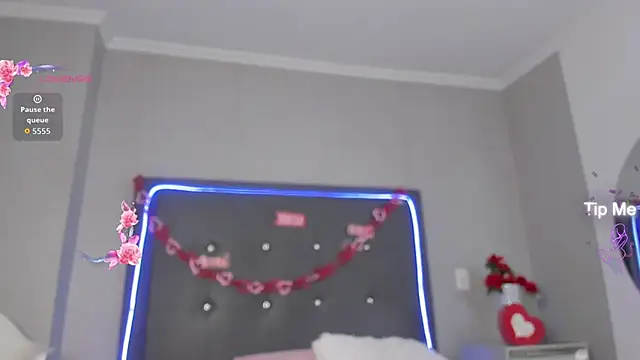 Snapshot of mia_gomez7 chatting on 04.10.26 mia gomez7 online show from 04.10.26