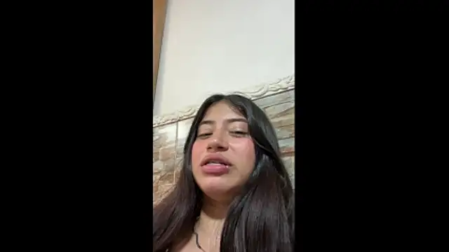 Snapshot of mia_gomez7 chatting on 04.15.26 mia gomez7 online show from 04.15.26