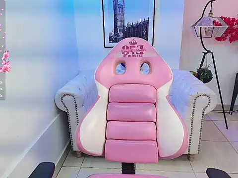 Natalia cartier online show from 04.16.26