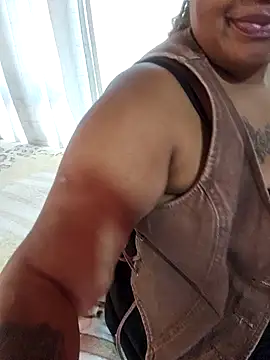 Baeboo83 online show from 04.14.26