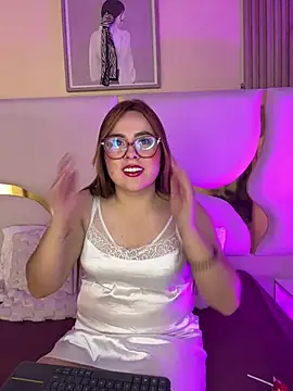 Renata Jones1 online show from 03.28.26