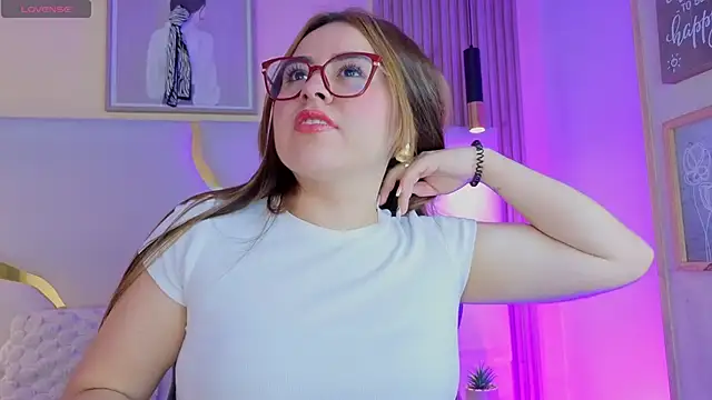 Renata Jones1 online show from 04.10.26