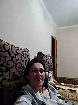 Snapshot of HelgaDennis chatting on 03.25.26 HelgaDennis online show from 03.25.26