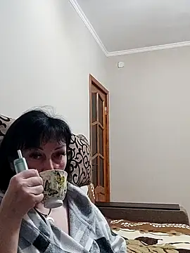 Snapshot of HelgaDennis chatting on 04.03.26 HelgaDennis online show from 04.03.26