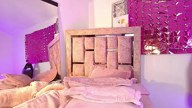 Dannie   online show from 04.15.26