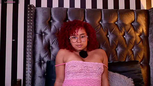 lara curly online show from 03.24.26