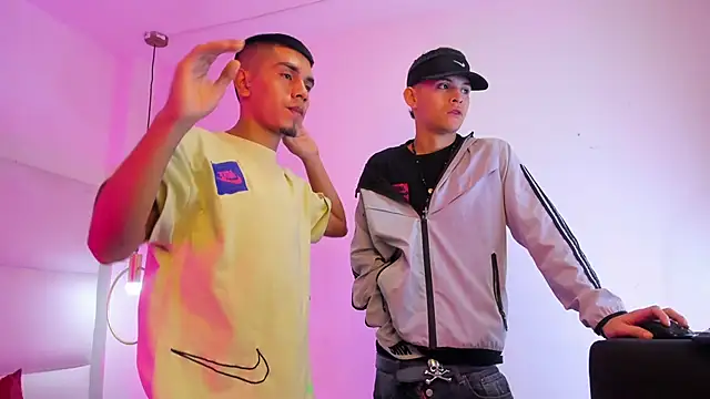 your d0ll1 online show from 04.16.26