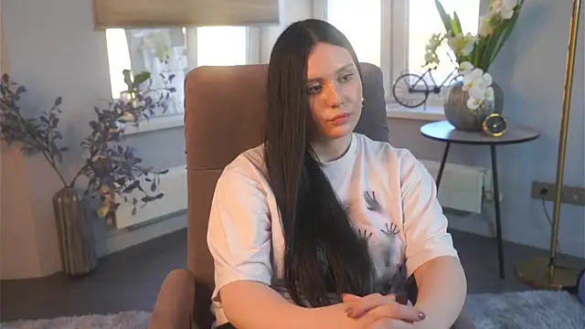 DeloresSaberi online show from 04.01.26