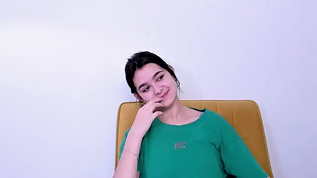 LuciKardos online show from 03.21.26