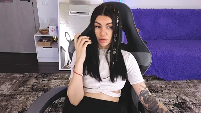 AnacondaOnn online show from 04.11.26