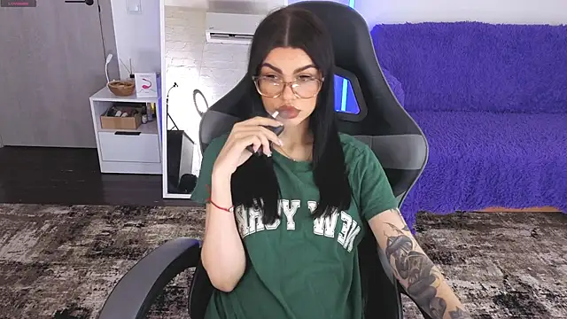 AnacondaOnn online show from 04.18.26