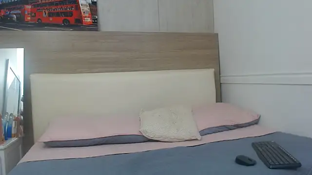 ariana rivera1 online show from 04.13.26