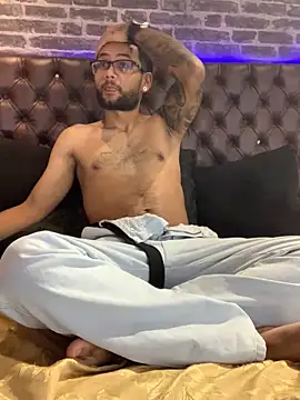 KyleJoss30 online show from 03.23.26