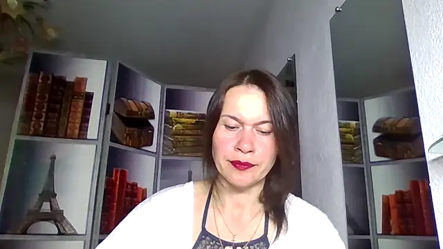 Selena Moo online show from 03.30.26